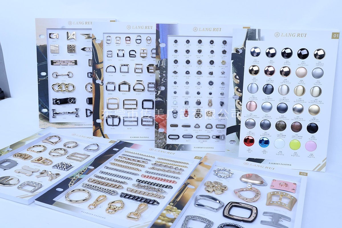 鉚釘產(chǎn)品樣品冊展示圖