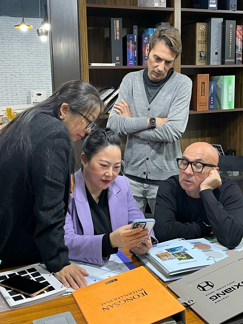 國外色卡客戶來訪