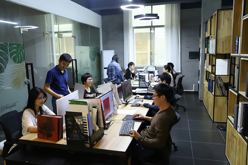 色卡設(shè)計團(tuán)隊