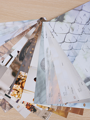 如何選擇色卡樣板本廣告設(shè)計(jì)公司